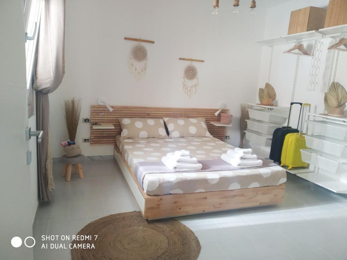 Aurisa Apartment Барі Екстер'єр фото