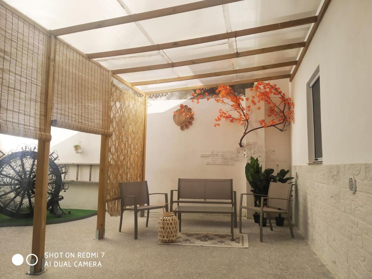 Aurisa Apartment Барі Екстер'єр фото