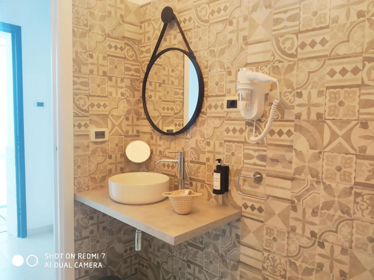 Aurisa Apartment Барі Екстер'єр фото